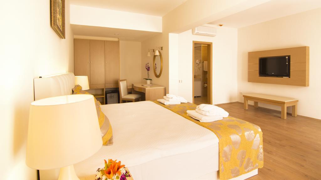 Ladonia Hotels Del Mare (Adults Only) 검벳 외부 사진